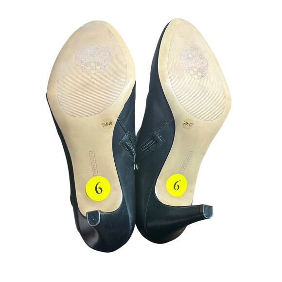 Vince Camuto Vonilesa Black Leather Buckle Ankle Booties - Size 9 - Picture 7 of 9